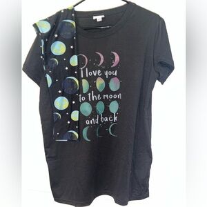LulaRoe Women’s Liv Tee & OS leggings, Medium, “Love You to the Moon & Back”